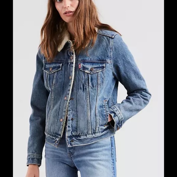 Levis Ex Boyfriend Sherpa Denim Jacket 